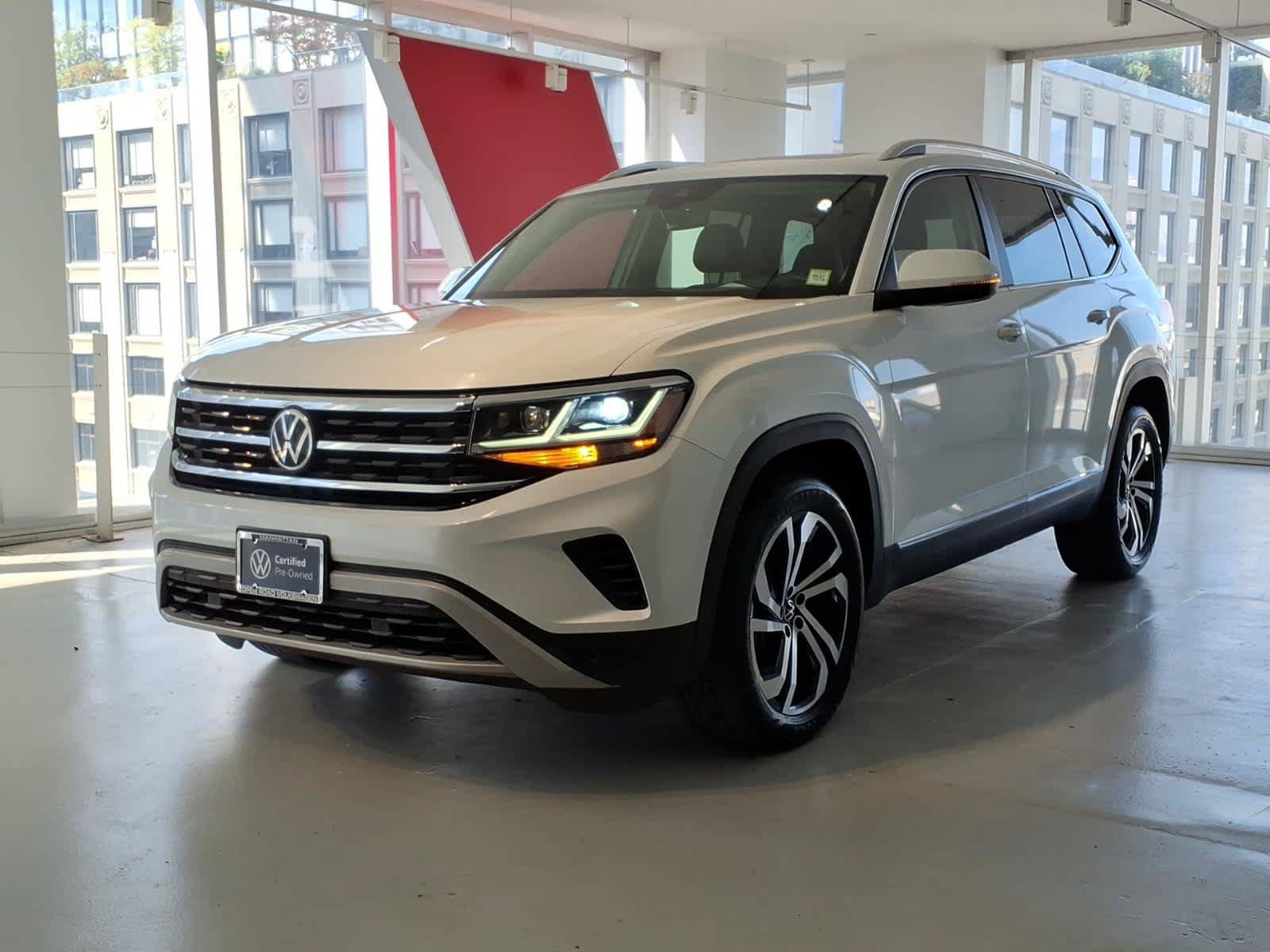 Used 2023 Volkswagen Atlas SEL AWD/4WD image 1