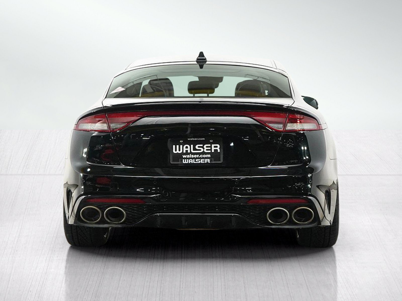 Used 2022 Kia Stinger GT2 AWD/4WD image 4