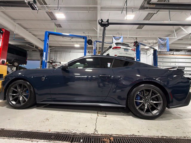 Used 2025 Ford Mustang Dark Horse RWD image 8