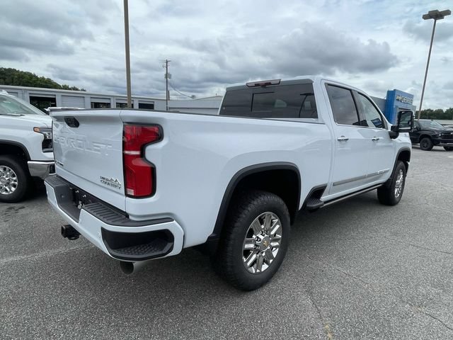 New 2026 Chevrolet Silverado 2500 High Country w/ High Country Premium Package AWD/4WD video 3