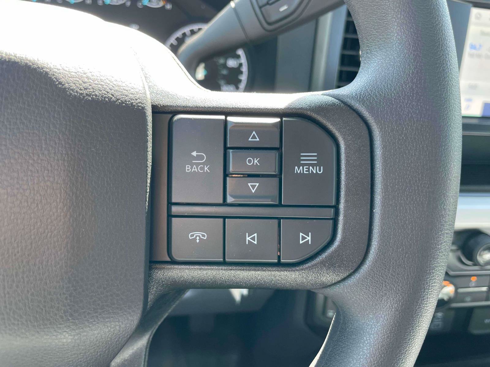 New 2023 Ford F250 XL w/ FX4 Off-Road Package AWD/4WD image 19