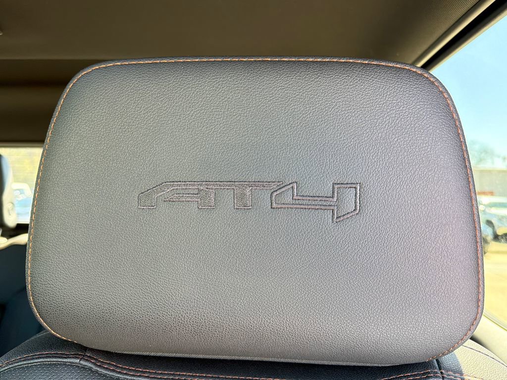 Used 2022 GMC Sierra 1500 AT4 w/ AT4 Preferred Package image 37