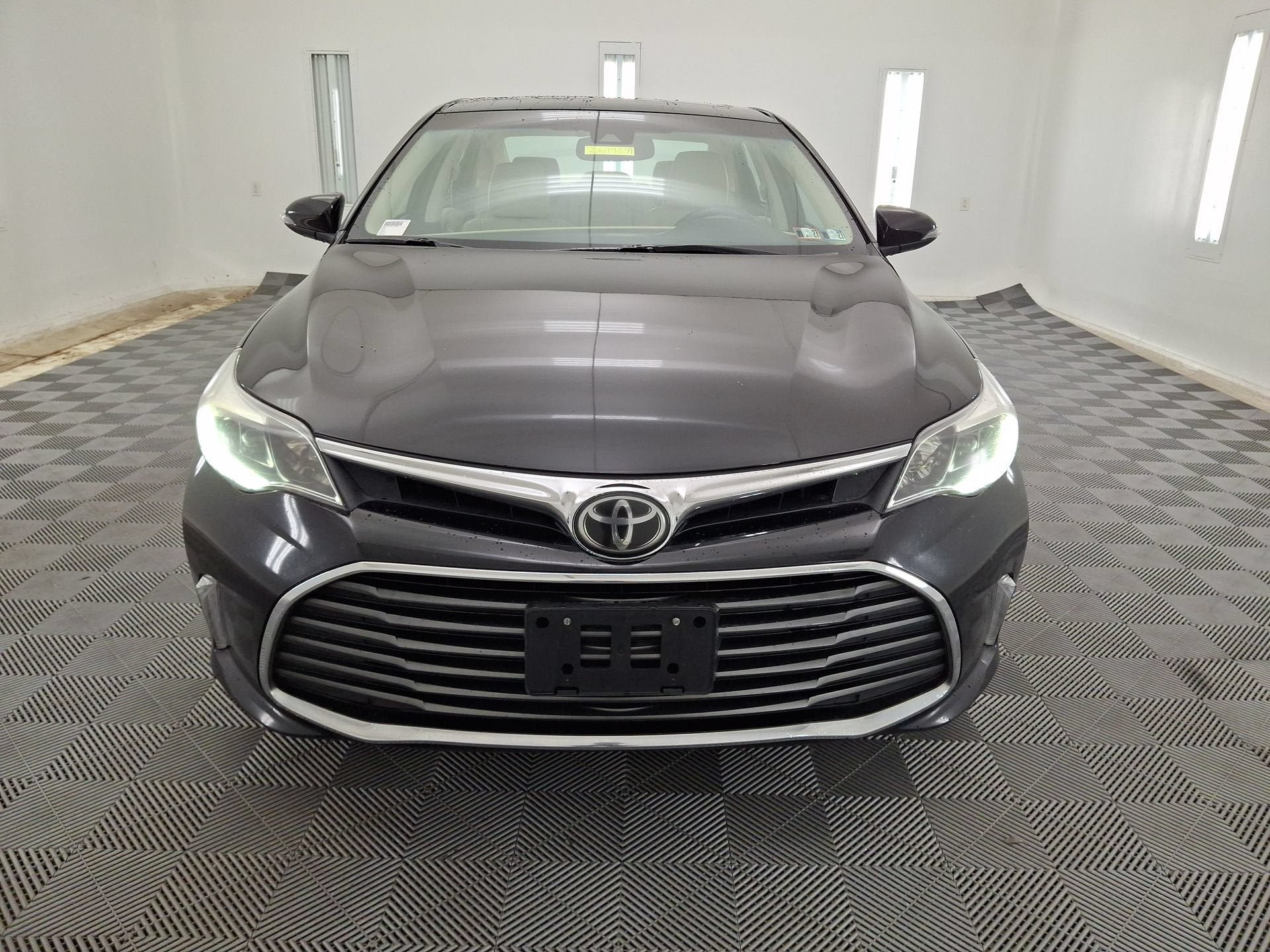 Used 2016 Toyota Avalon Limited w/ Protection Package FWD image 29