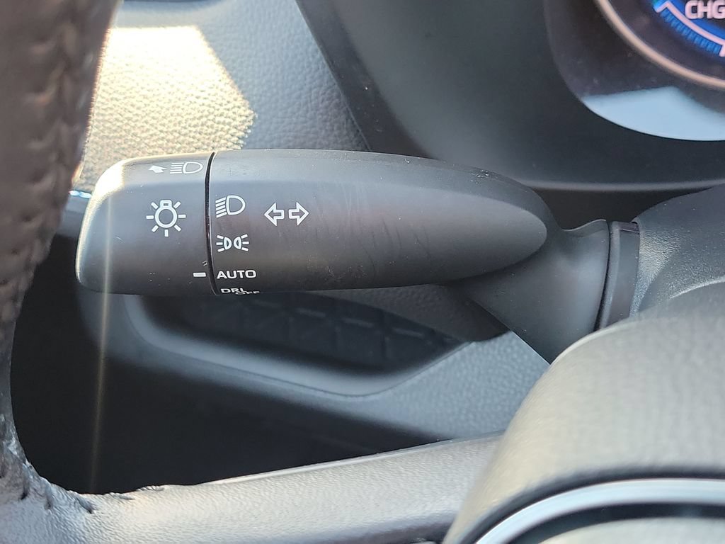Certified 2022 Toyota RAV4 XSE AWD/4WD image 10