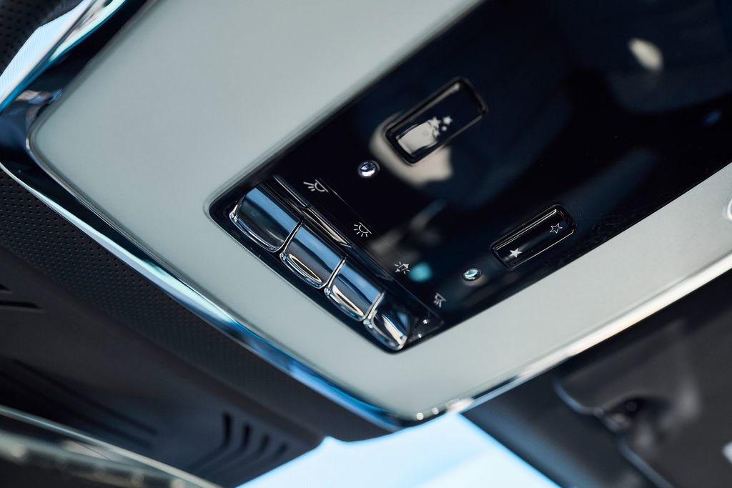 Used 2025 Rolls-Royce Ghost AWD/4WD image 86