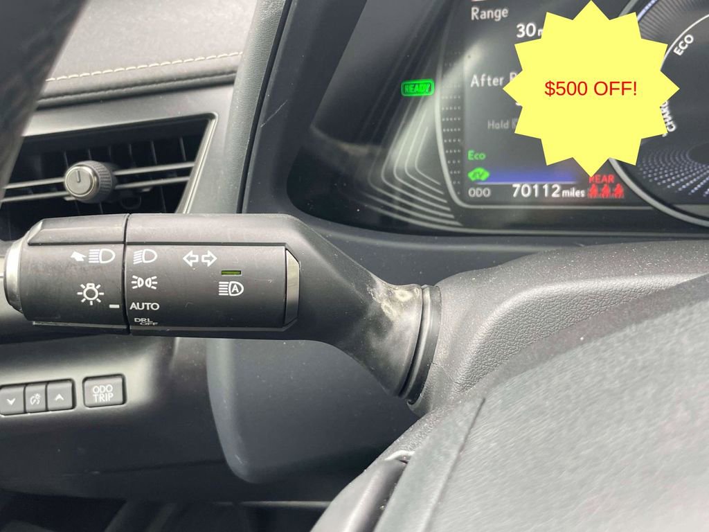 Used 2023 Lexus UX 250h FWD image 24