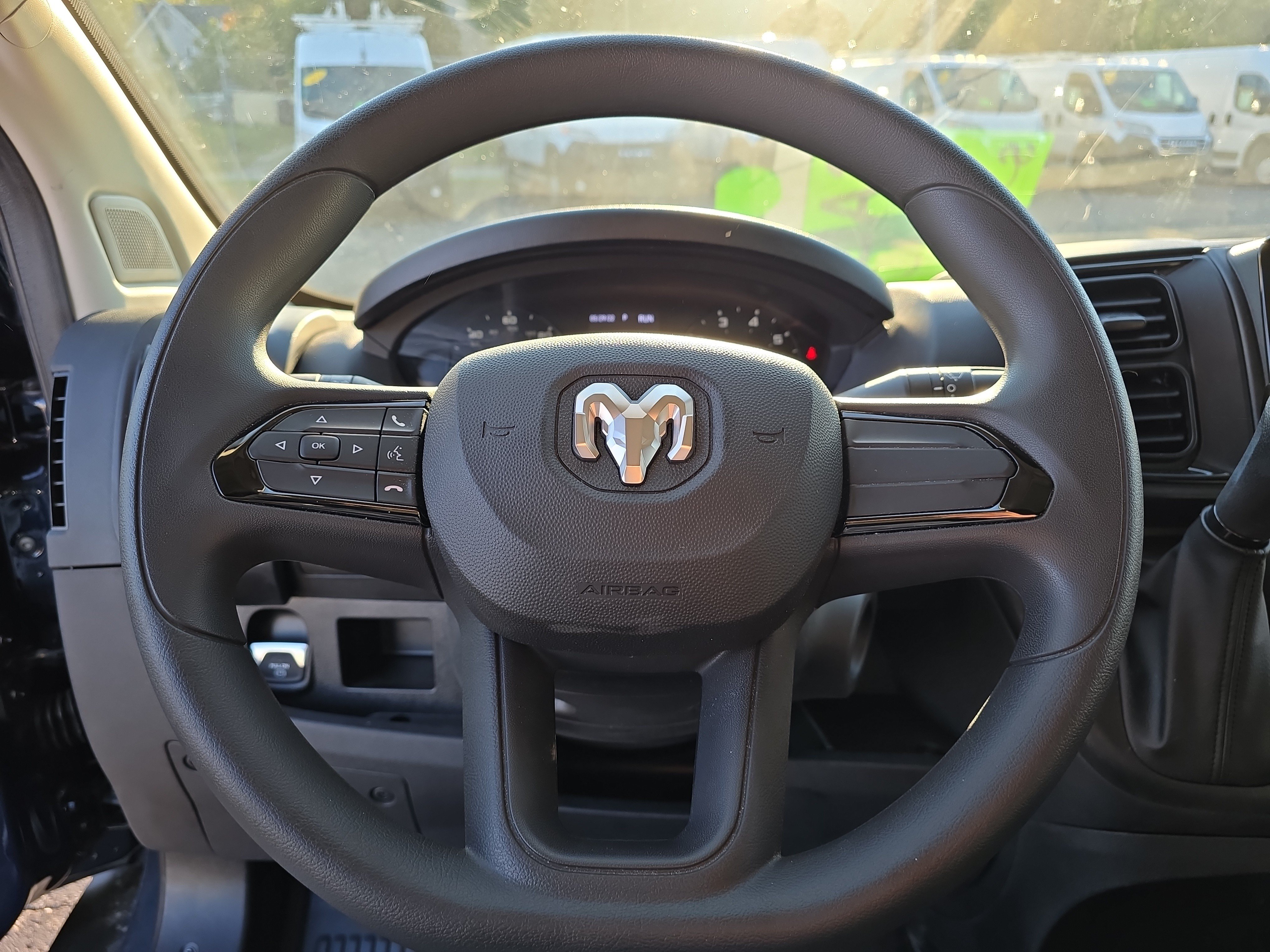 Used 2025 RAM ProMaster 2500 w/ Upfitter's Prep Package FWD image 15