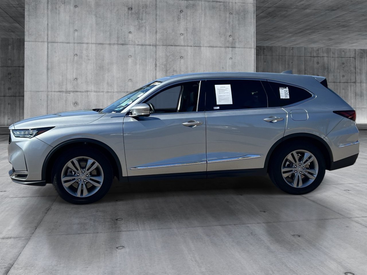 Certified 2026 Acura MDX FWD image 2