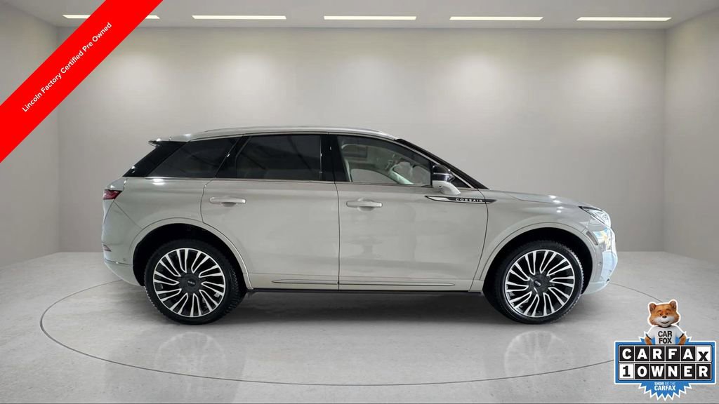 Certified 2021 Lincoln Corsair Reserve w/ Equipment Group 201A image 2