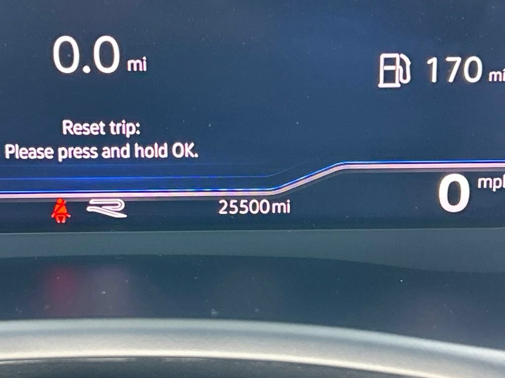 Used 2022 Volkswagen Atlas Cross Sport SEL Premium R-Line AWD/4WD image 27
