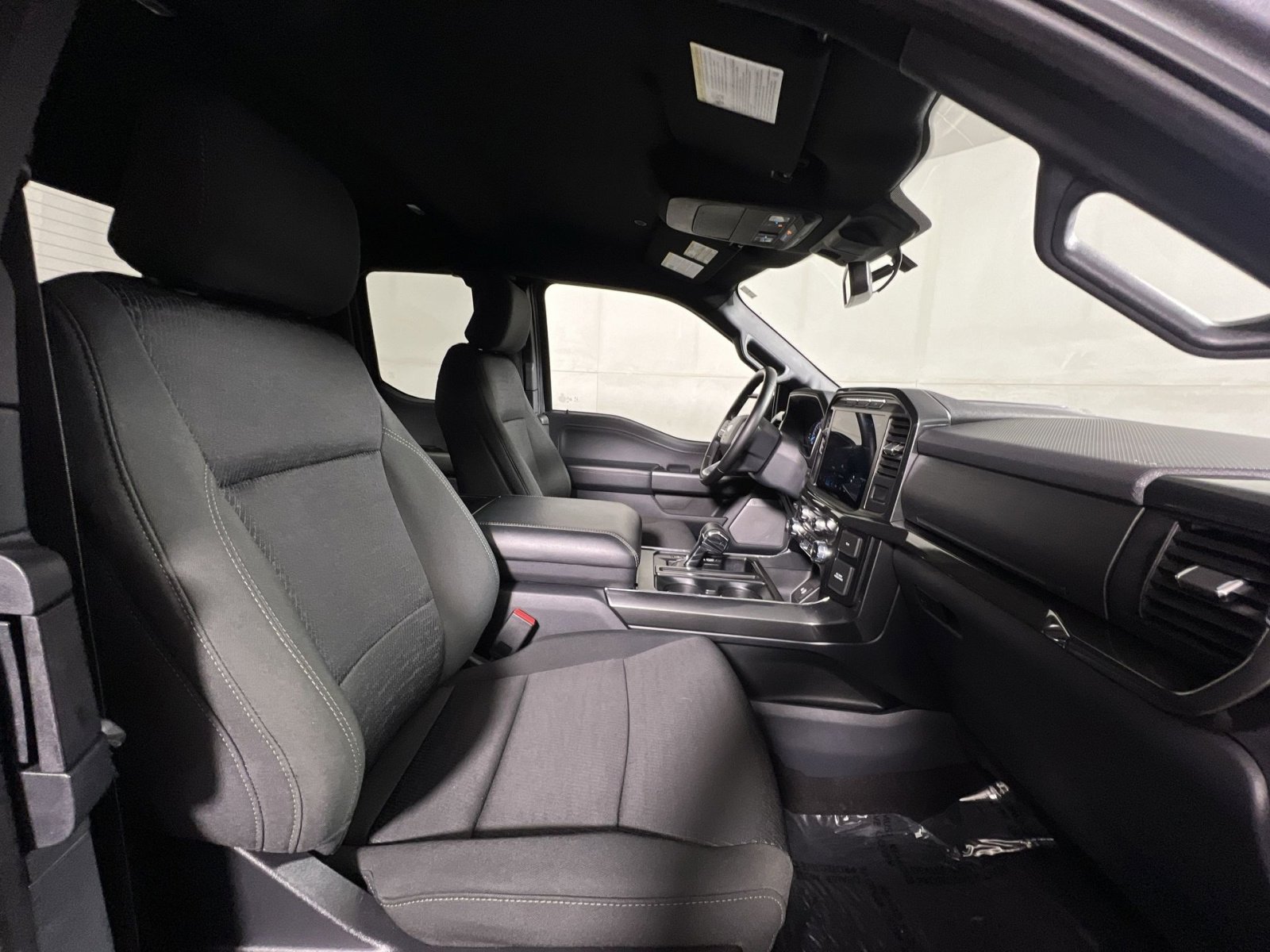 Used 2023 Ford F150 XLT w/ Equipment Group 302A High image 26