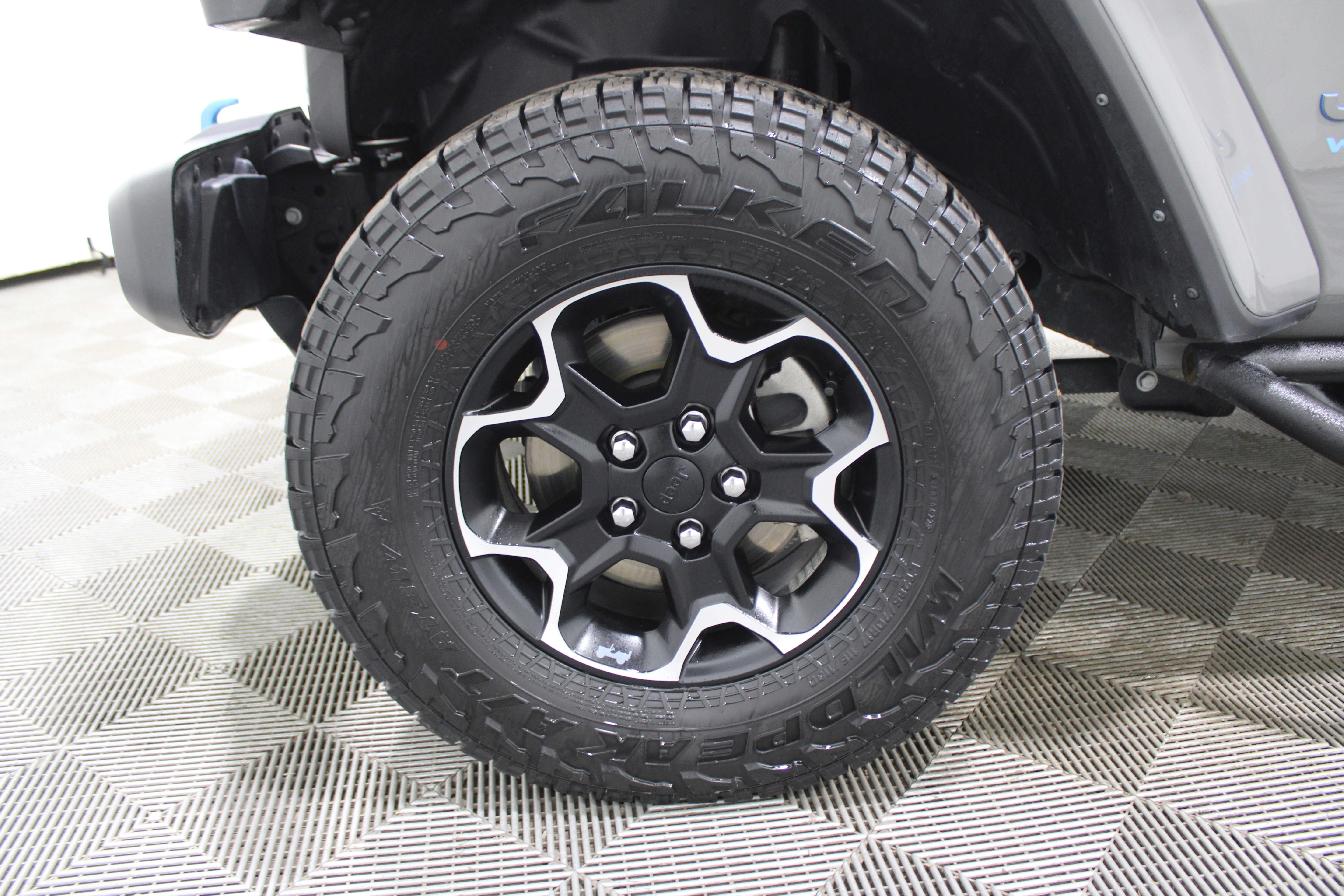 Used 2021 Jeep Wrangler Unlimited Rubicon 4xe image 37