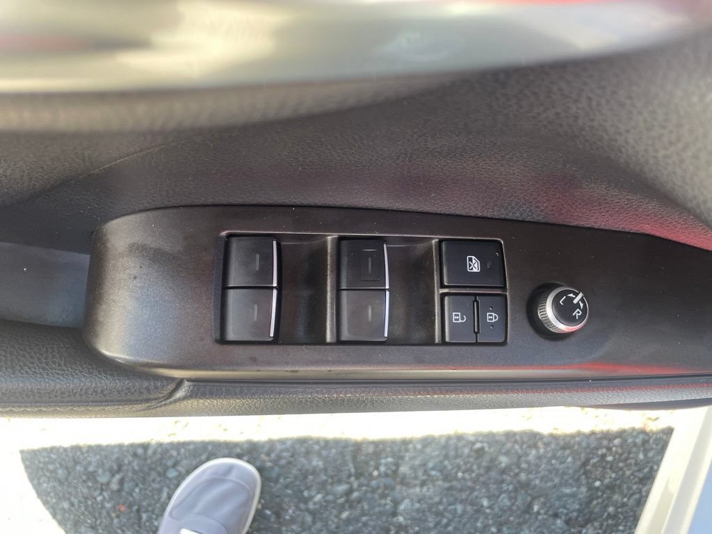 Used 2022 Toyota Camry XSE w/ Cold Weather Package FWD image 15
