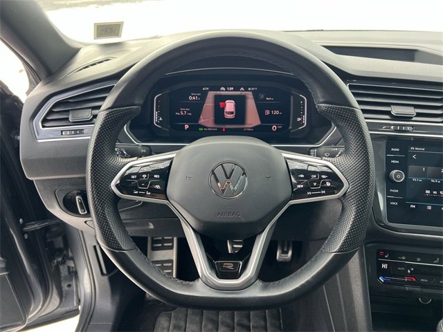 Used 2022 Volkswagen Tiguan SEL R-Line image 20