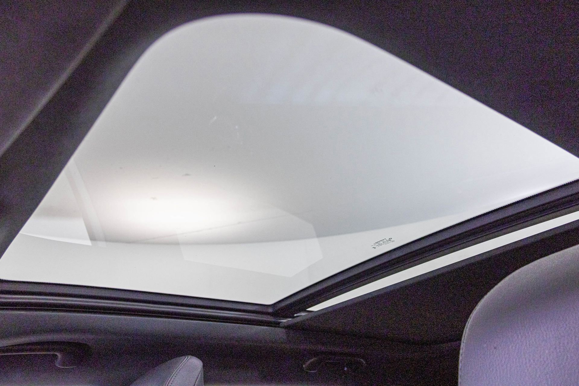 Used 2024 Jeep Compass Limited w/ High Altitude Package image 30