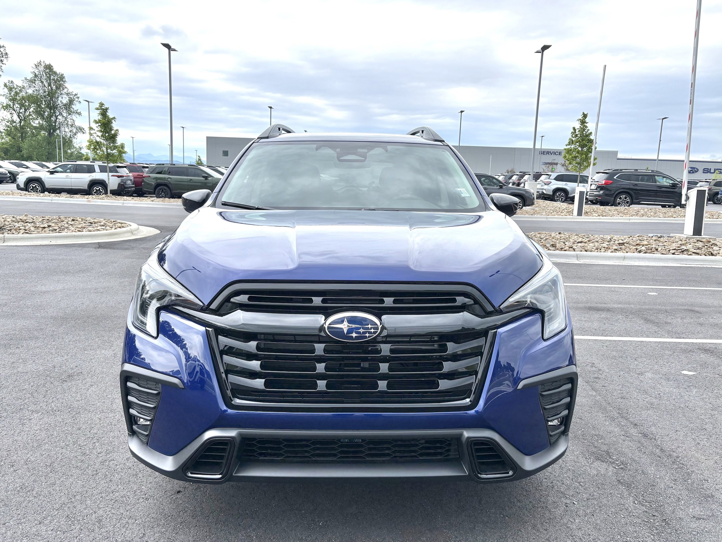 New 2026 Subaru Ascent Premium AWD/4WD image 2