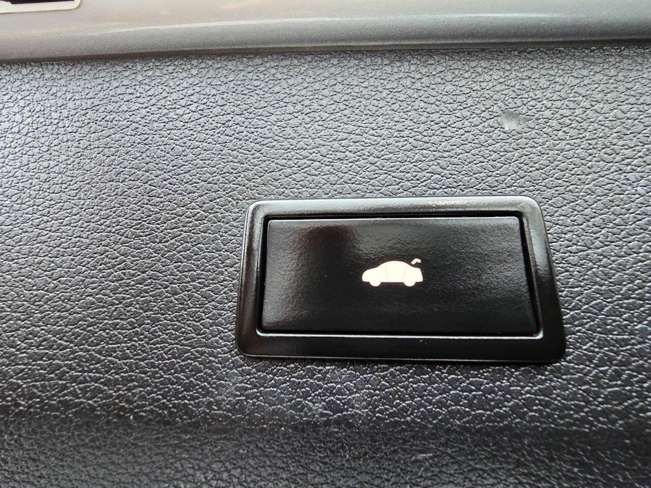 Used 2012 Audi Q7 TDI Premium Plus image 31