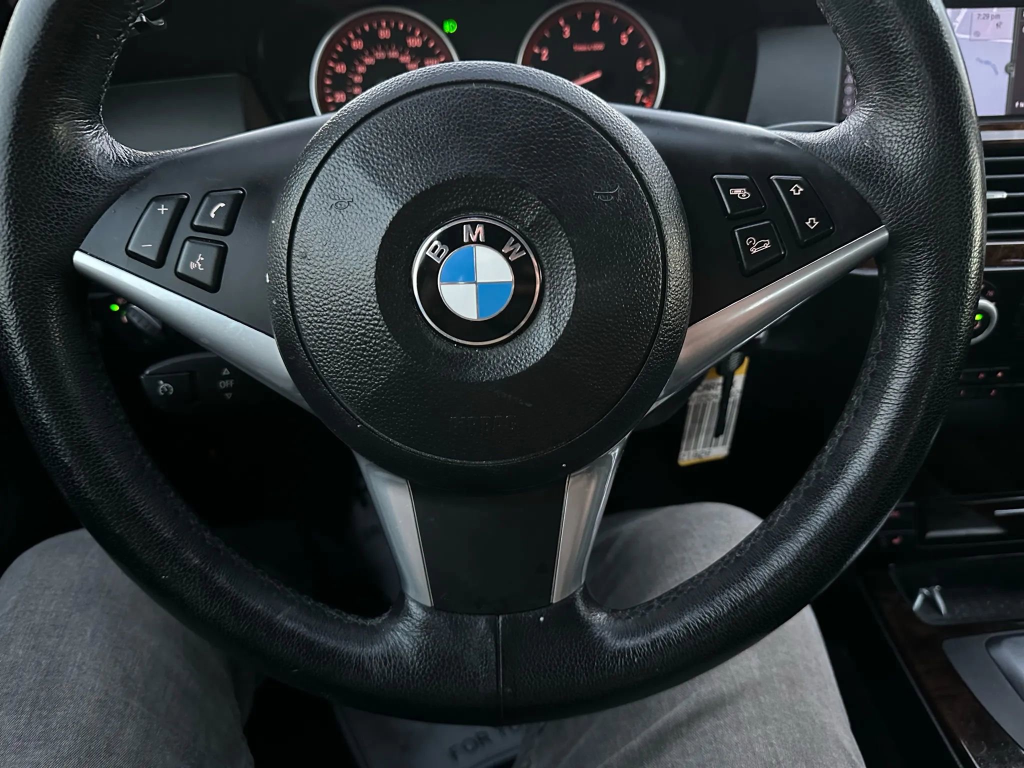 Used 2010 BMW 528i xDrive Sedan image 35