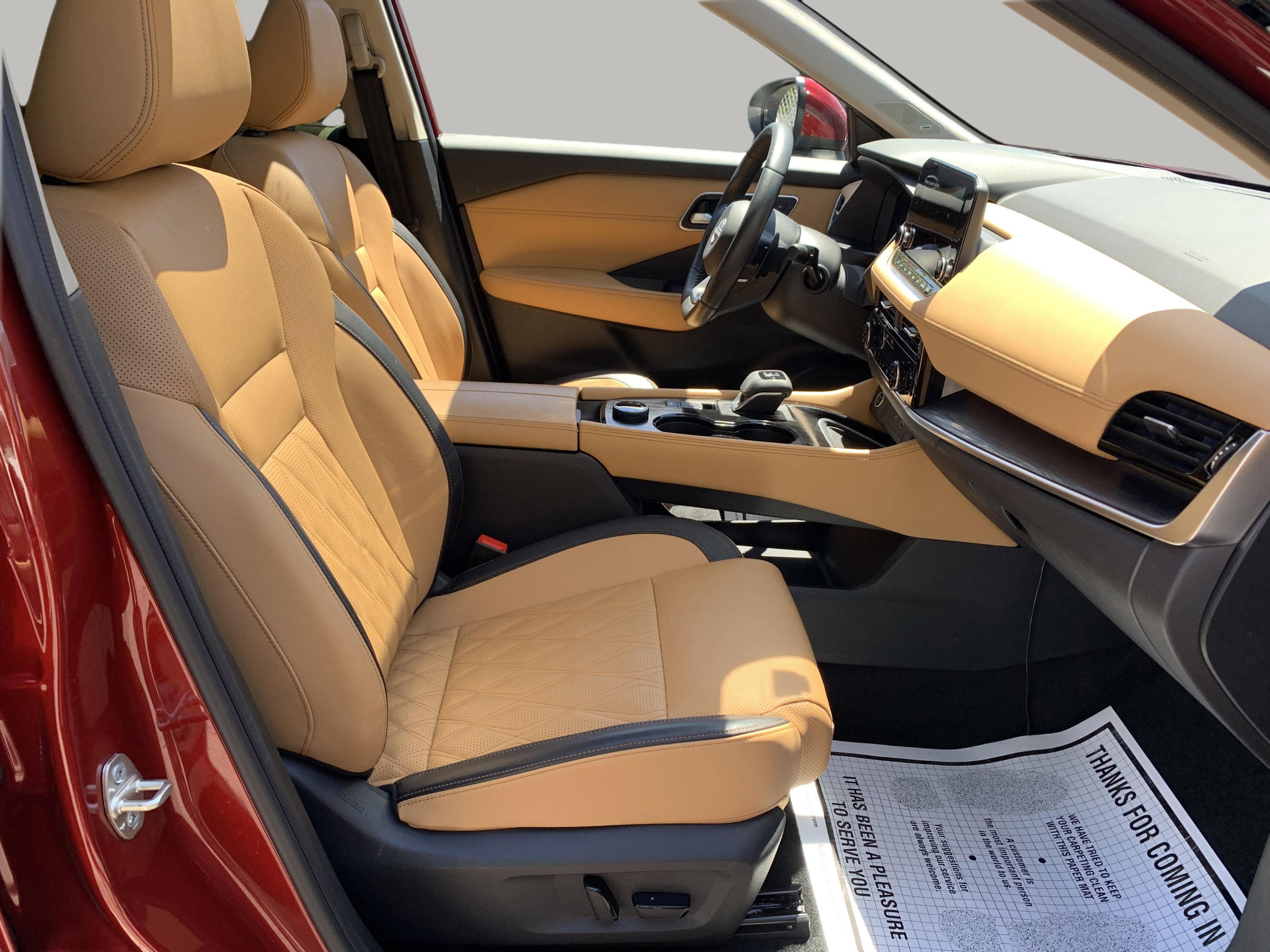 Used 2023 Nissan Rogue Platinum image 28