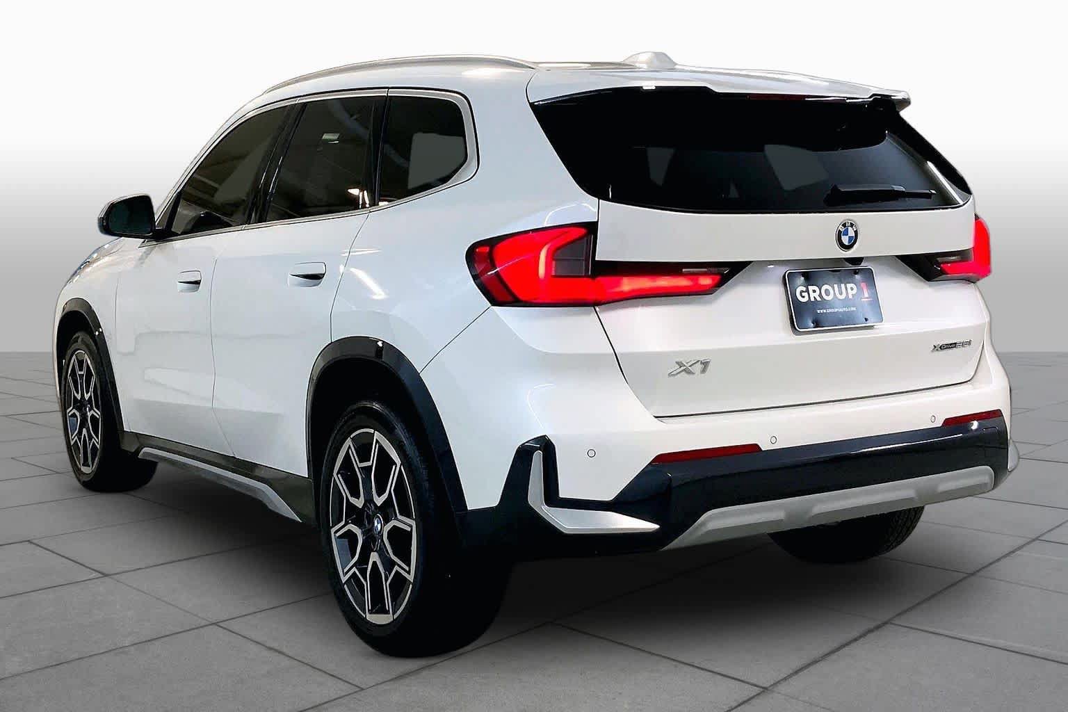Used 2024 BMW X1 xDrive28i w/ Premium Package AWD/4WD image 11