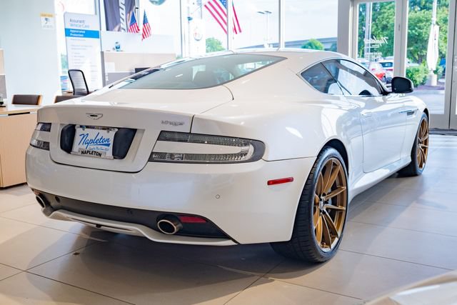 Used 2012 Aston Martin Virage Coupe RWD image 31