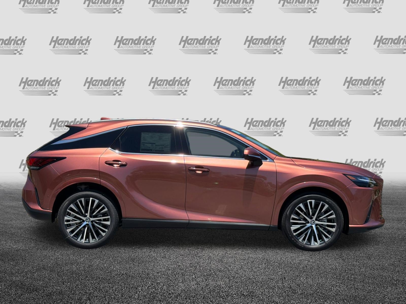 New 2026 Lexus RX 350 w/ Convenience Package AWD/4WD image 3