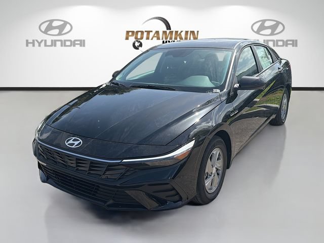 New 2026 Hyundai Elantra SE