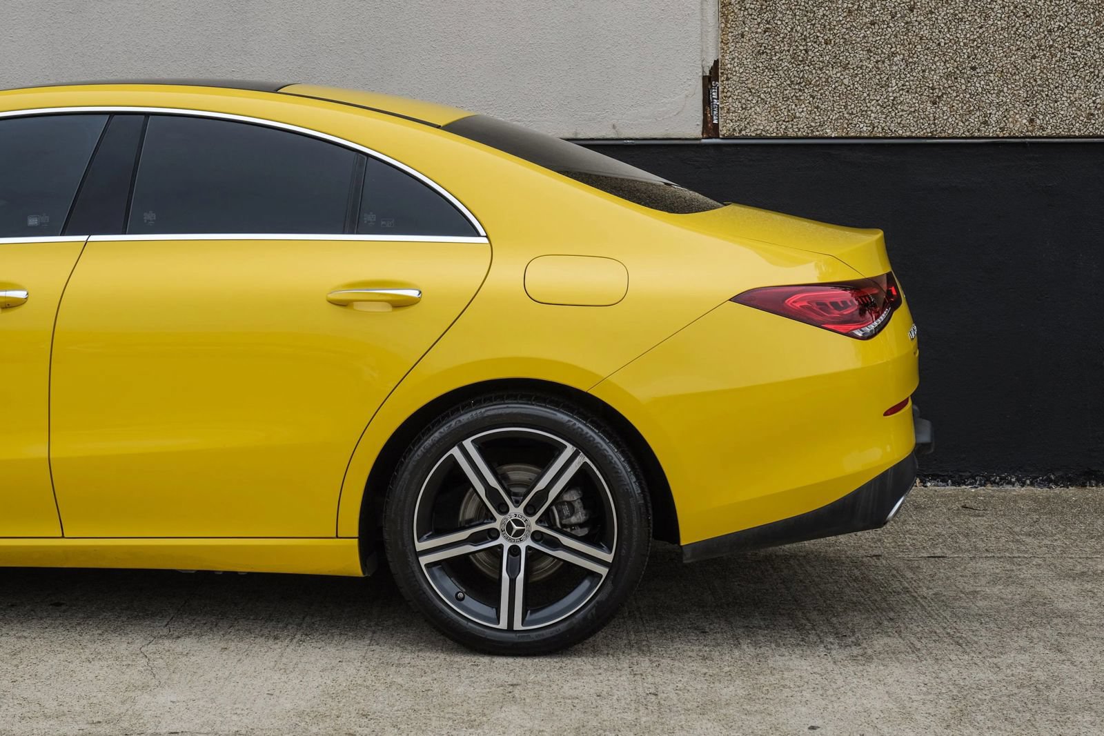 Used 2022 Mercedes-Benz CLA 250 image 16