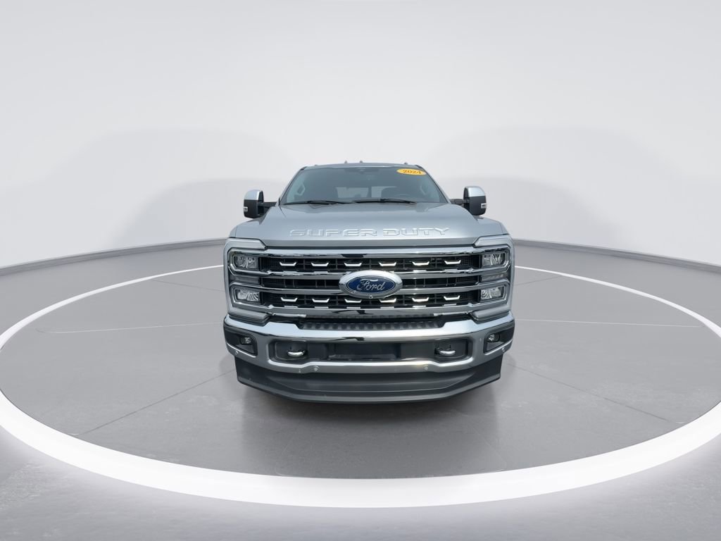 Used 2024 Ford F250 Lariat w/ Lariat Ultimate Package image 3