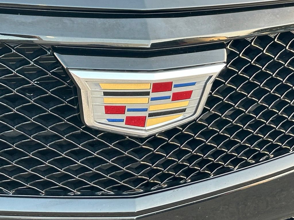 Used 2023 Cadillac CT4 V w/ Technology Package RWD image 18