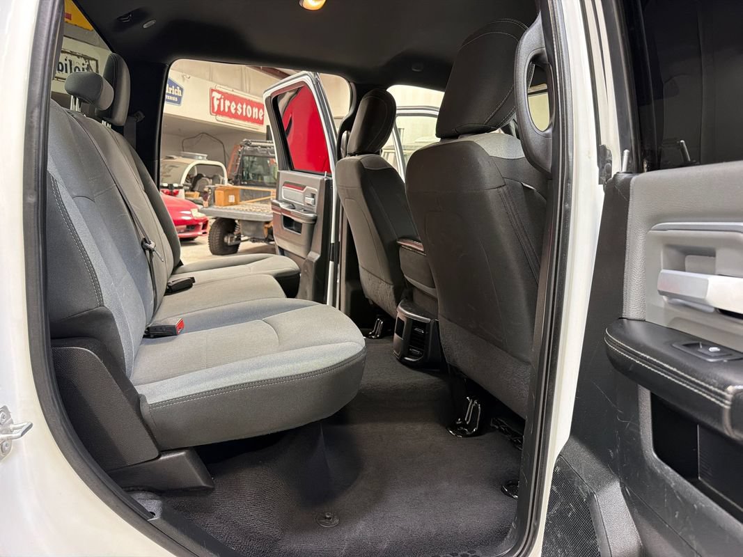 Used 2021 RAM 3500 Big Horn AWD/4WD image 31