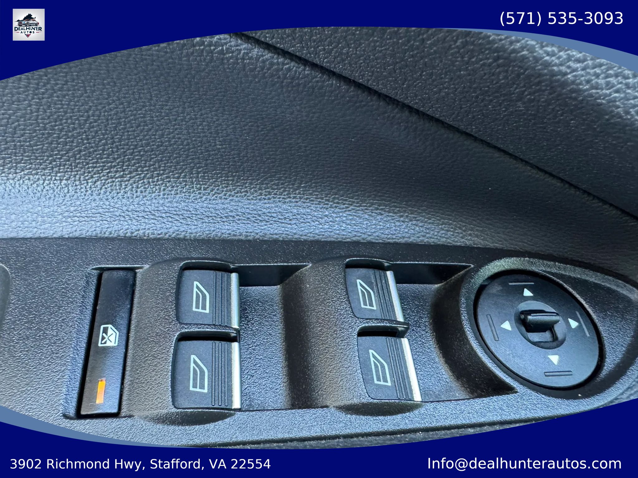 Used 2017 Ford Escape Titanium AWD/4WD image 20