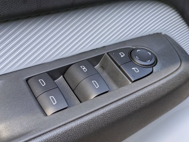 New 2027 Chevrolet Bolt LT w/ Comfort Package FWD image 9