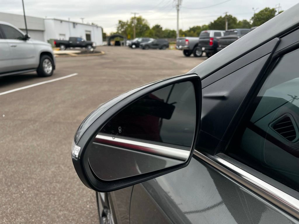 Used 2022 Hyundai Ioniq SEL image 46