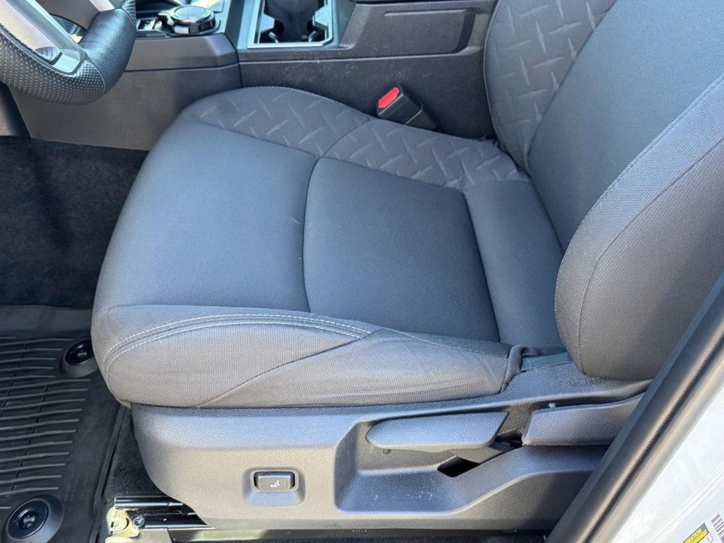 Certified 2025 Toyota Tacoma SR5 image 25