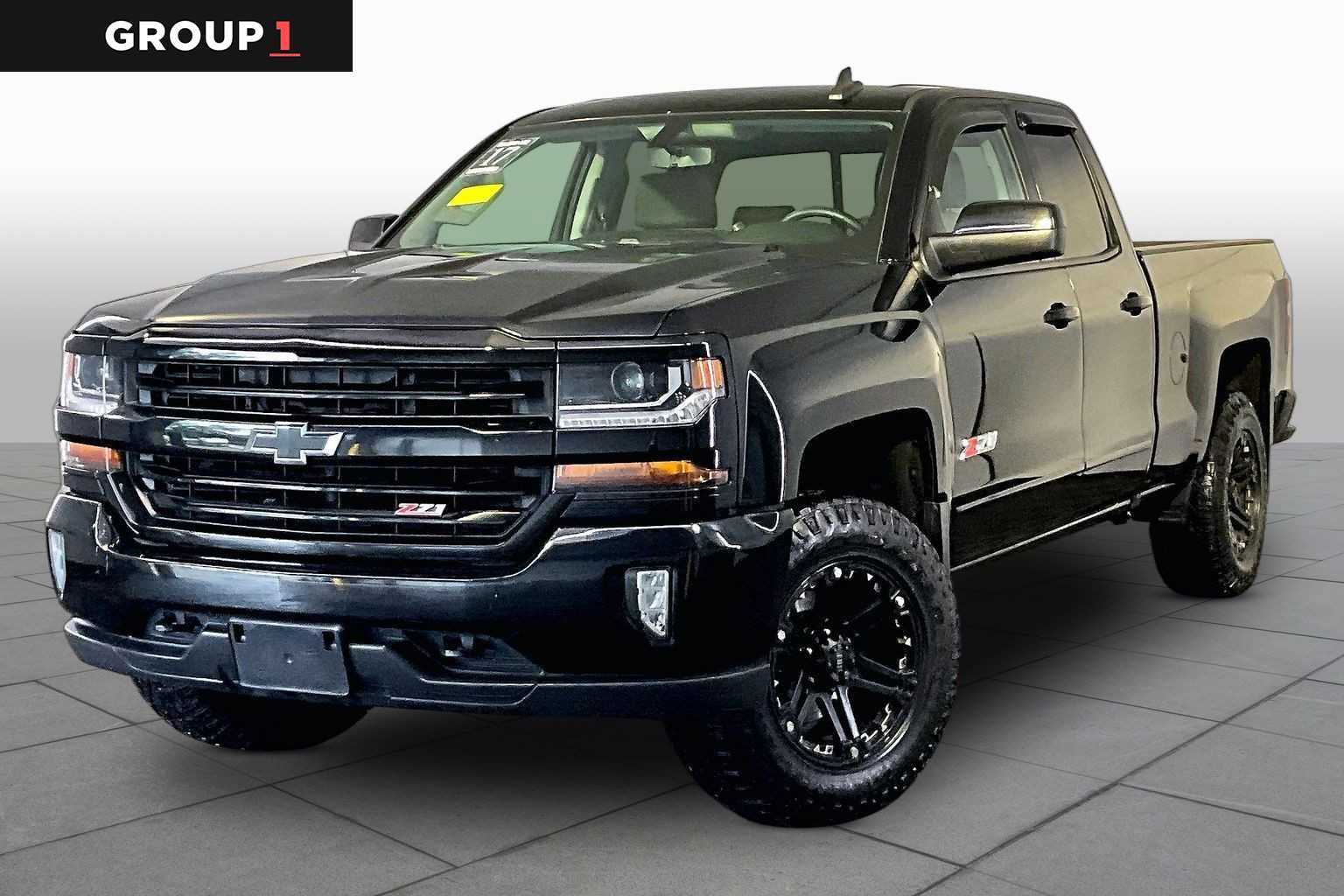 Used 2017 Chevrolet Silverado 1500 LT w/ Midnight Edition