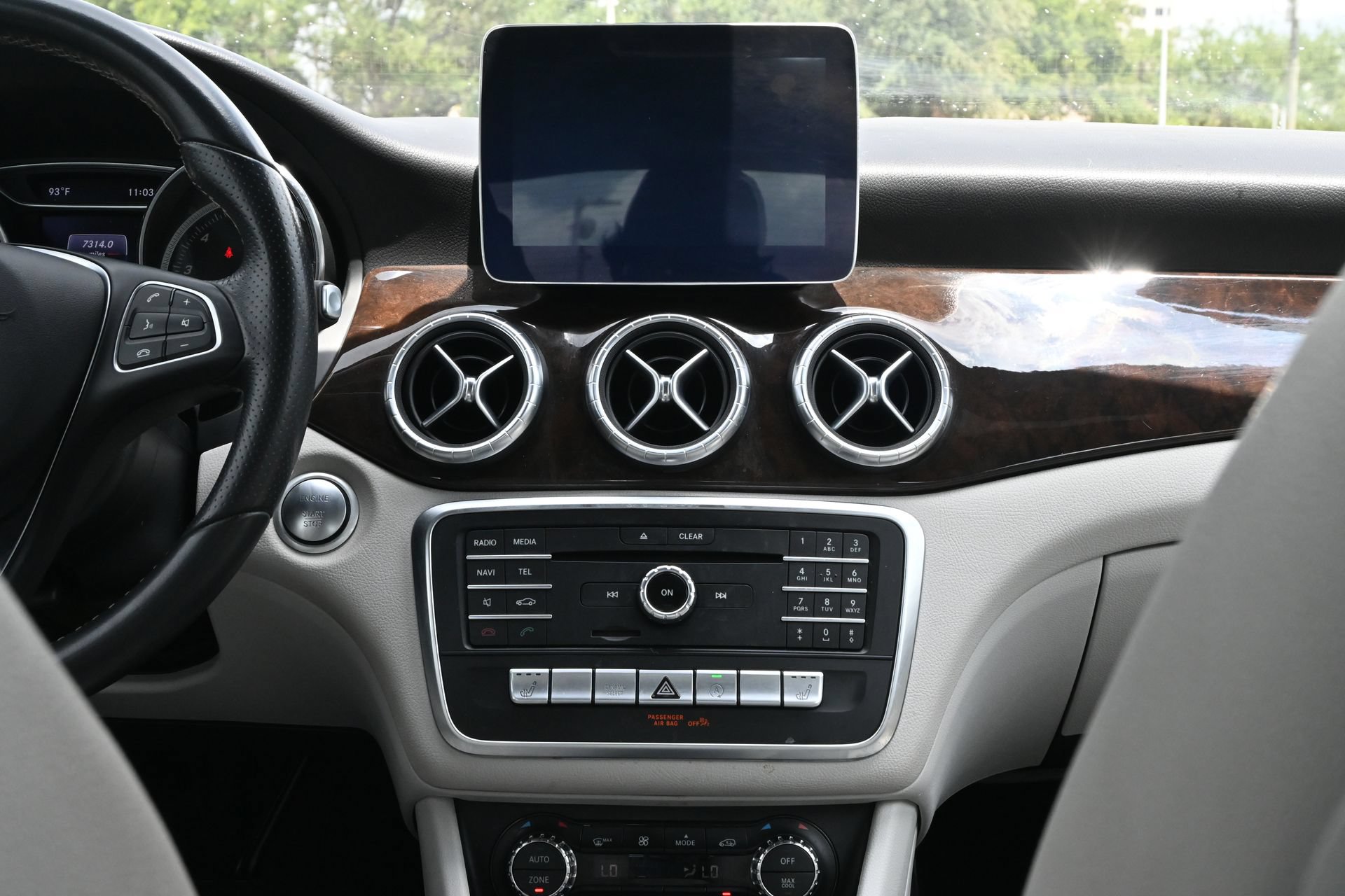 Used 2018 Mercedes-Benz CLA 250 4MATIC image 13