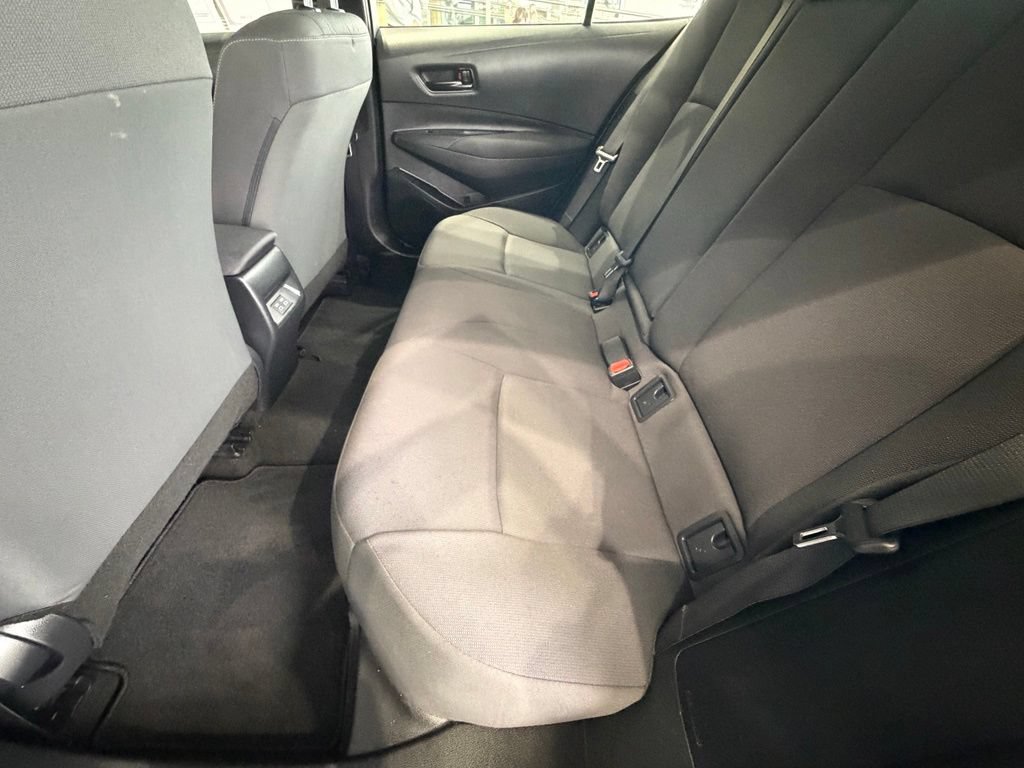 Certified 2024 Toyota Corolla LE FWD image 31