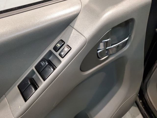 Used 2014 Nissan Frontier SV w/ SV Value Truck Package image 13