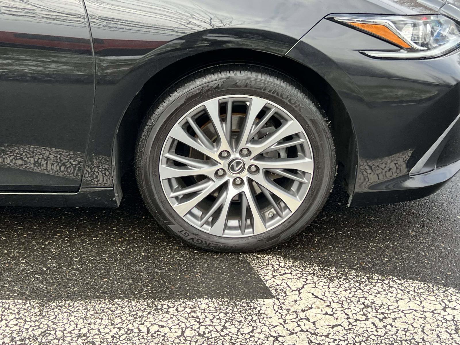 Used 2021 Lexus ES 350 w/ Premium Package image 6