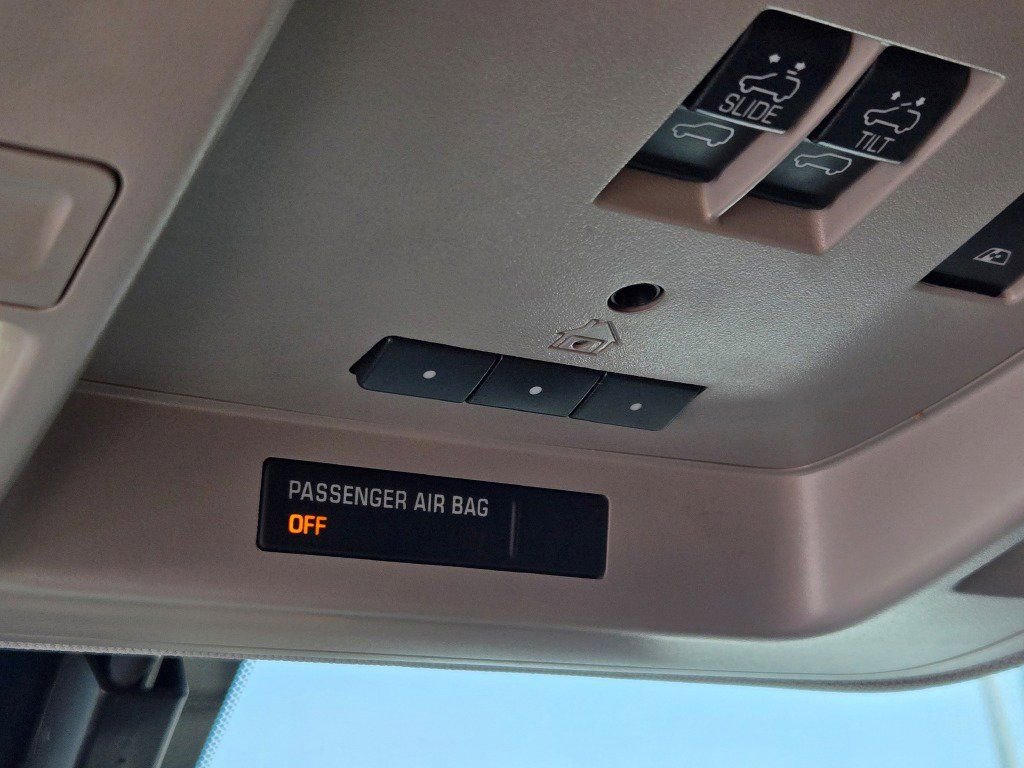 Used 2017 Chevrolet Silverado 1500 LTZ w/ High Desert Package image 30