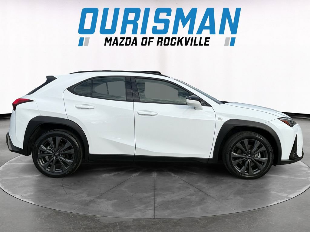 Used 2019 Lexus UX 200 F Sport image 7