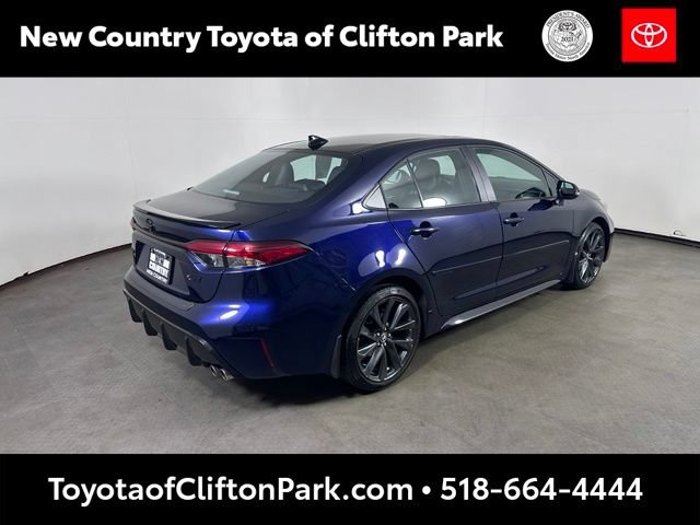 Used 2025 Toyota Corolla XSE FWD image 3