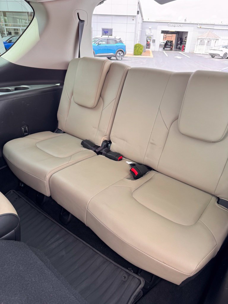 Used 2022 INFINITI QX80 Premium Select w/ All-Season Package AWD/4WD image 15