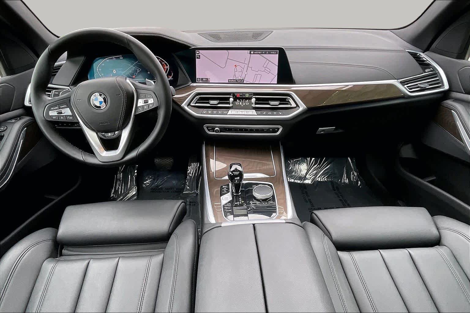 Used 2022 BMW X5 xDrive40i w/ Premium Package AWD/4WD image 15