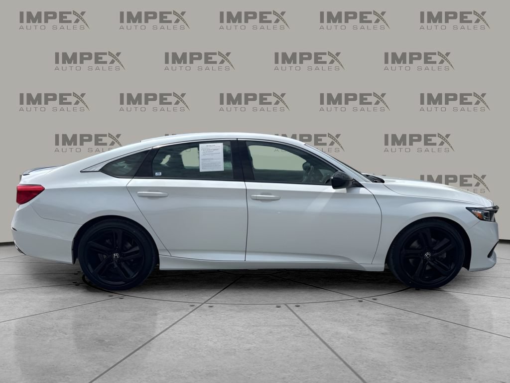 Used 2022 Honda Accord Sport image 6