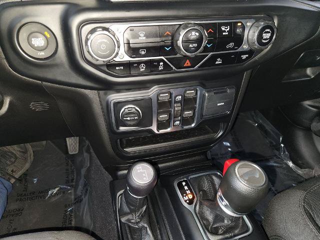 Used 2023 Jeep Wrangler Unlimited Sport w/ Sun And Sound Package AWD/4WD image 21