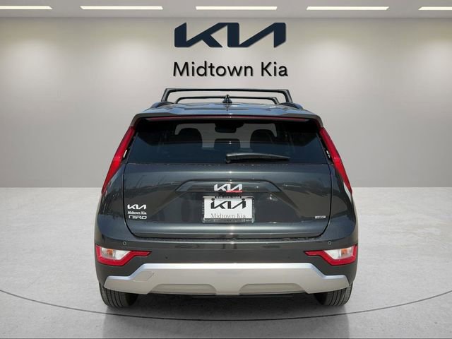 Used 2025 Kia Niro EX image 4