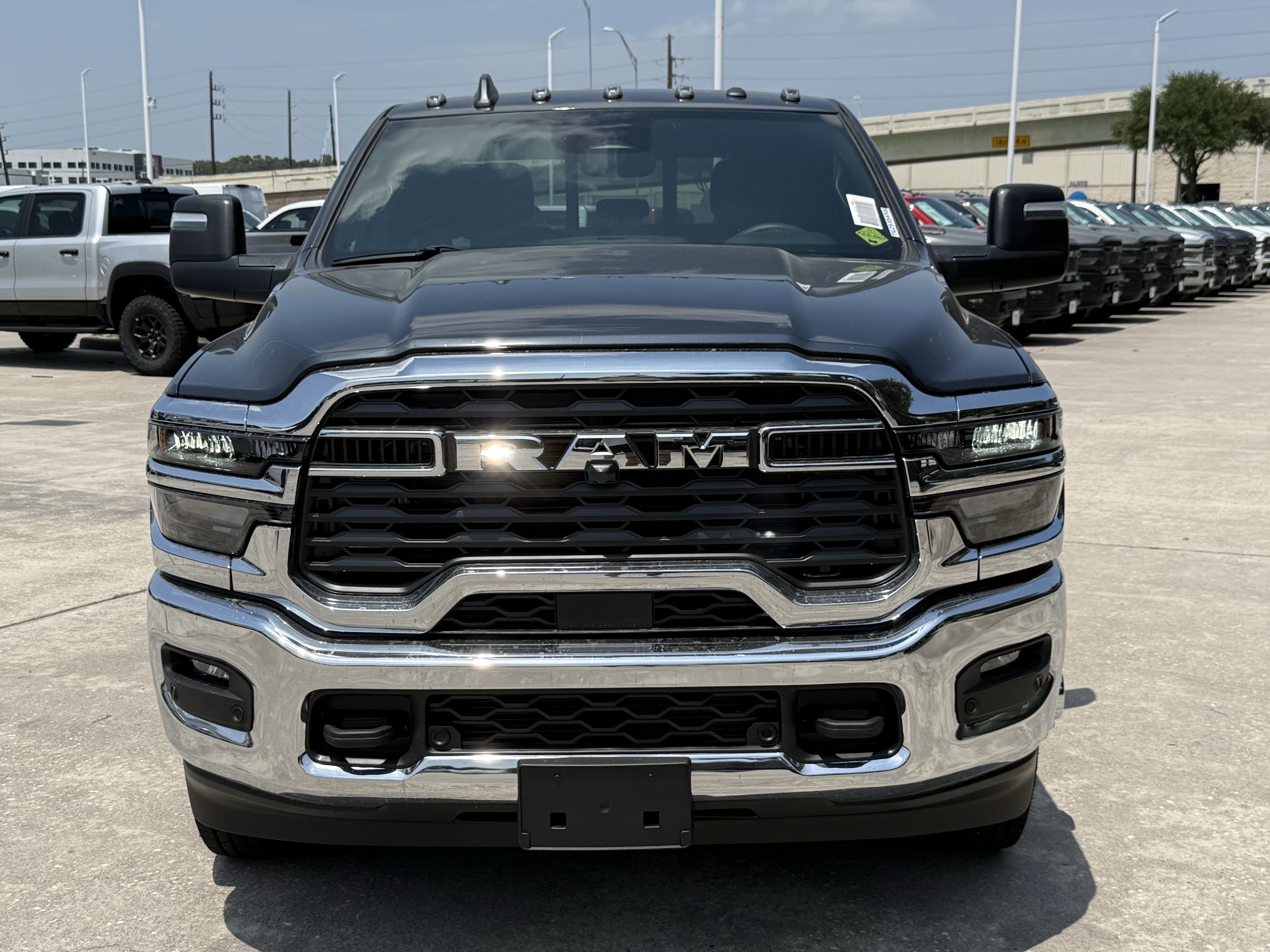 New 2026 RAM 3500 Tradesman AWD/4WD image 7