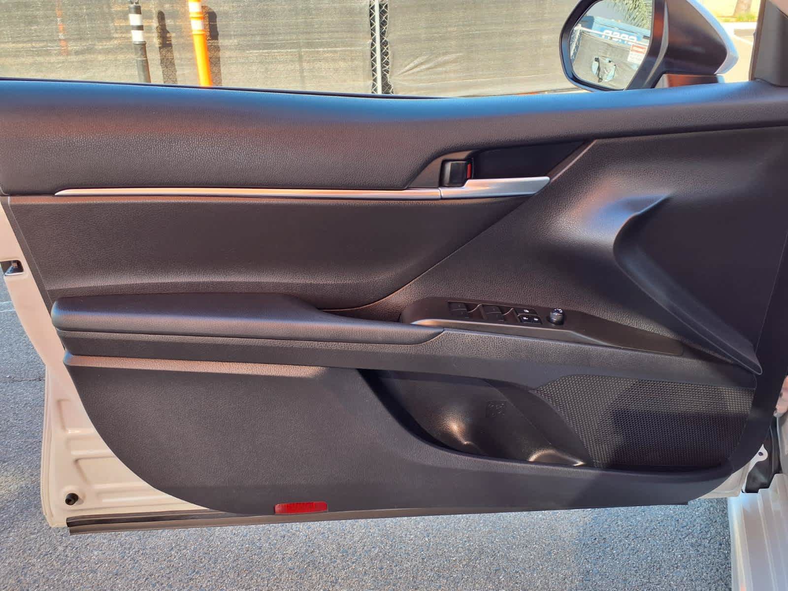 Used 2024 Toyota Camry SE w/ Convenience Package FWD image 13